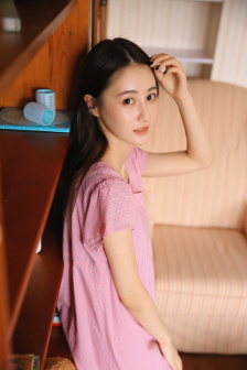 年轻的小峓子韩剧观看
